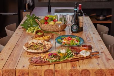 大人気のリゾート地・宮古島に誕生した一棟貸しの【VILLA OLOO（ヴィラ オールー）】。「まるでおしゃれな隠れ家！」と早くも話題に（サムネイル画像9）