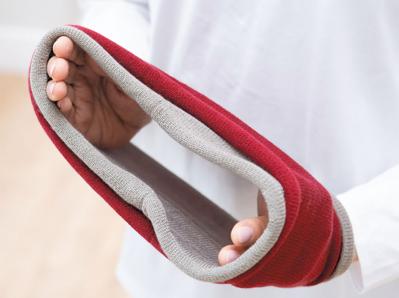 スタッフ「まるで暖かいネックレス！」大人気のシルクメーカー発・上質なシルクウォーマーとは？（サムネイル画像4）