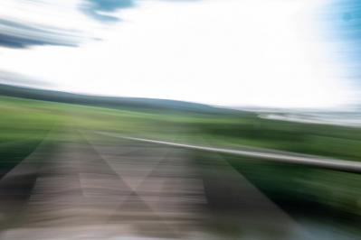 50代のお悩み「立ちくらみのような軽いめまいが時々起こります」耳鼻咽喉科医がアドバイス　めまいの症状別の目安とは？（サムネイル画像2）