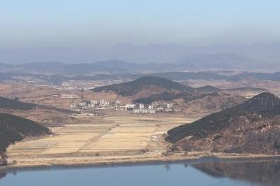 【最新 韓国旅行】北朝鮮を見ながらコーヒーブレイク⁈ 軍事境界線にある、世界一スリリングなスターバックス（サムネイル画像12）