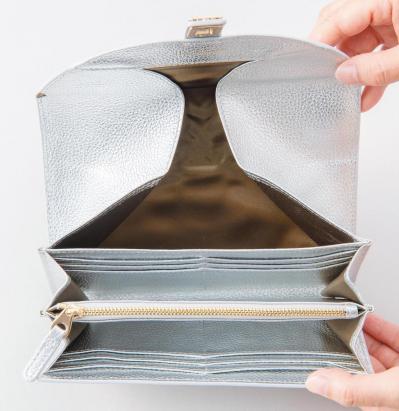 現金派におすすめの【長財布】6選。スタイリストが選ぶセンスのいいデザインとは？（サムネイル画像6）