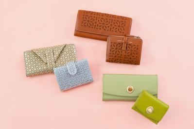 【財布の新しい使い方】とは？おしゃれな人は「シーンによって使い分けています」【3選】