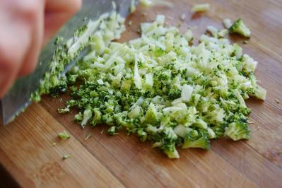 認知症になりにくい人がよく食べるOK食材、なるべく避けるNG食材とは？（サムネイル画像7）