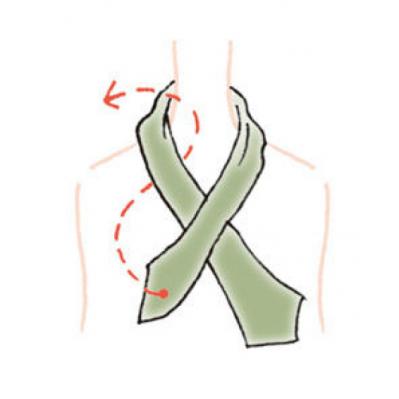 スカーフの巻き方で顔まわり華やかに！「リボン結び」と「シングルリボン」の簡単テクニック（サムネイル画像11）