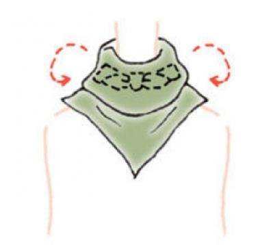 品良く優雅な定番スカーフの【巻き方2選】「オフタートル」と「アスコットタイ」（サムネイル画像6）