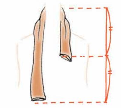 可愛すぎない【ロングスカーフの巻き方2選】スタイリッシュな「リボン結び」とクールな「トリプルテイル」（サムネイル画像3）