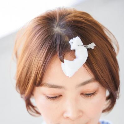 【50代】2025年最旬のショートスタイル「お悩みも解決！」うねるクセも生かせるスタイリングのコツ（サムネイル画像5）