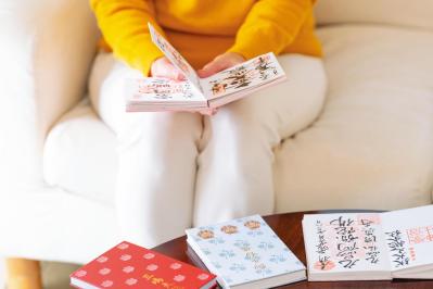 月々12万円で暮らす【ショコラさん】旅行代の捻出方法は？ 愛用の旅グッズも公開！