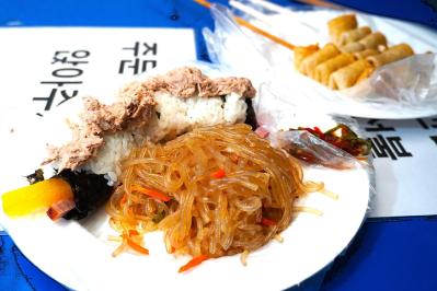 【2025最新 韓国旅行】ソウルのど真ん中！ 広蔵市場でうまいものめぐり（サムネイル画像2）