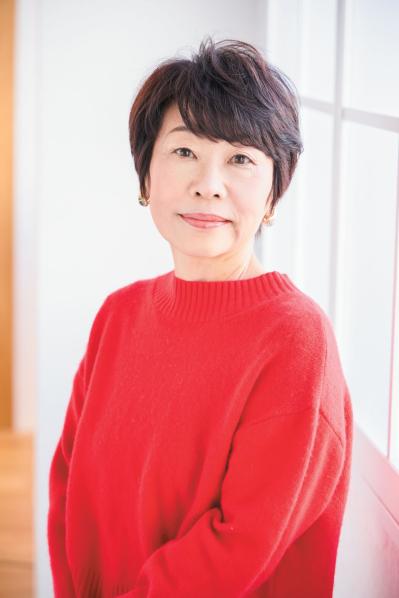 2025年最旬のショートスタイル【60代からの悩み解消ヘア】ポイントはトップのボリューム感（サムネイル画像2）