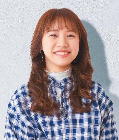 【50代におすすめのミディアムボブ】脱・ぺたんこがかなう！2025年最旬ヘアスタイル2選（サムネイル画像11）