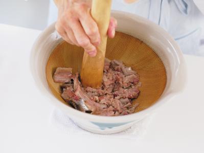 藤井恵さん愛用！ 極上の香りと食感を引き出す【すり鉢・すりこ木】とは？ ヘルシーな定食レシピも必見（サムネイル画像10）