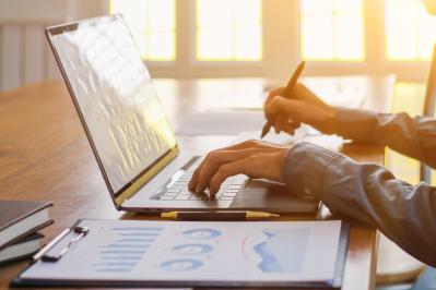 「NISAで老後資金を貯めたい！」——自分なりに納得できるものを選ぶコツを、井戸美枝さんがアドバイス（サムネイル画像2）