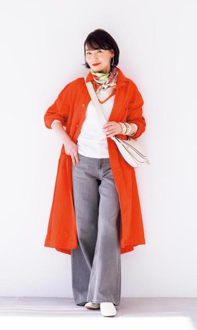 2025年最旬！50代以上におすすめの【ロング丈の春アウター】3選。寒い日、暖かい日の着回しのコツも紹介（サムネイル画像3）