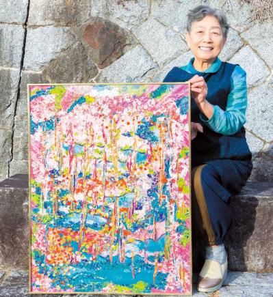 70代で天職に出会った77歳女性。専業主婦、離婚…紆余曲折の経歴とは？【人生100年時代の働き方白書】（サムネイル画像2）