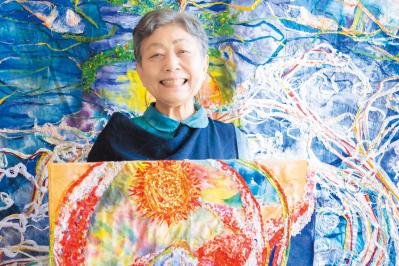 70代で天職に出会った77歳女性。専業主婦、離婚…紆余曲折の経歴とは？【人生100年時代の働き方白書】（サムネイル画像）