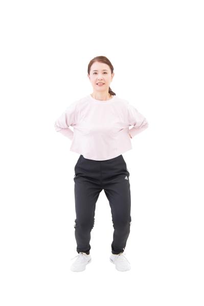 【デューク更家式】下半身の“ぴんしゃん”元気体操｜たった数分行うだけで正しい歩き方に（サムネイル画像7）