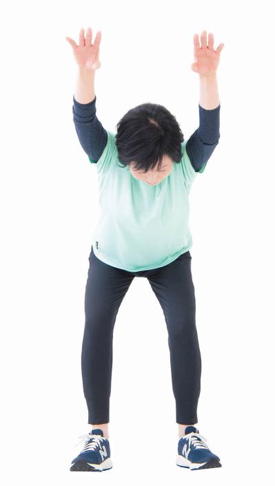 【デューク更家式】下半身の“ぴんしゃん”元気体操｜たった数分行うだけで正しい歩き方に（サムネイル画像20）