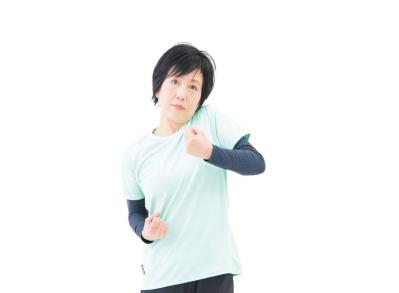 【デューク更家式】上・中半身の“ぴんしゃん”元気体操｜全身の可動域が広がり、いつもの行動が運動に変わる！（サムネイル画像7）