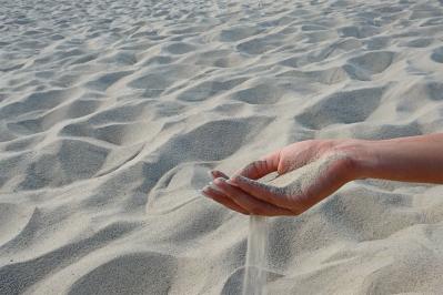 『一握の砂』の感動をひとまとめに！ 石川啄木の歌が描く人生と感情