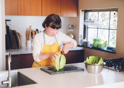 半端な野菜の使いきりにもなるブランチレシピ｜人気料理家【飛田和緒さん】の食卓を拝見（サムネイル画像4）