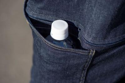 大好きな園芸作業は快適なアイテムで！機能性にすぐれ、デザイン性も高い、万能サロペット（サムネイル画像9）