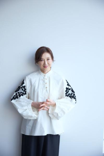 「フリーマーケットで子供服を売ってお小遣いに…」役者の夫との結婚。父に問われた幸せの本質とは？【赤間麻里子さんのターニングポイント＃5】（サムネイル画像2）