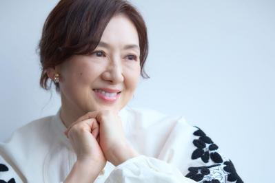 「フリーマーケットで子供服を売ってお小遣いに…」役者の夫との結婚。父に問われた幸せの本質とは？【赤間麻里子さんのターニングポイント＃5】