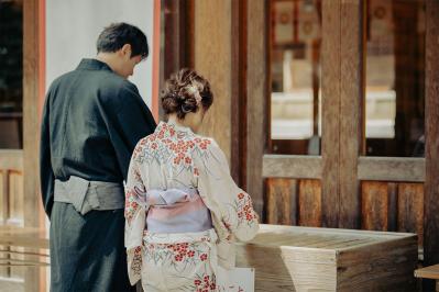 太宰治の『ヴィヨンの妻』あらすじ紹介。毎晩泥酔する夫・大谷君。妻が見た"人非人"の愛とは？