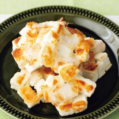 ヘルシーなのにごちそう感！はんぺん×鶏むね肉のふわふわチーズ焼き（サムネイル画像2）