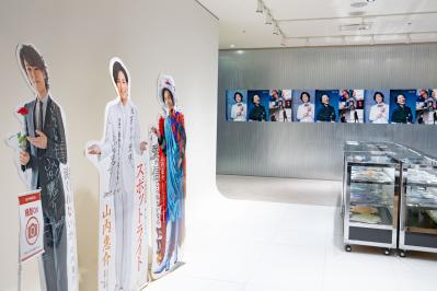 【山内惠介さん】椎名林檎さんに楽曲提供を依頼!? デビュー25周年特別企画展で語ったこととは？（サムネイル画像4）