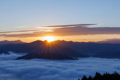 『古事記』あらすじ紹介。驚きと学びが満載！『古事記』の世界に触れてみませんか？