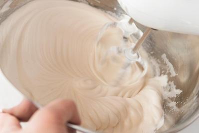 ダイエット中でも食べられる！オイルなし！？なのにふんわり！米粉×豆乳のやさしいシフォンケーキ（サムネイル画像7）