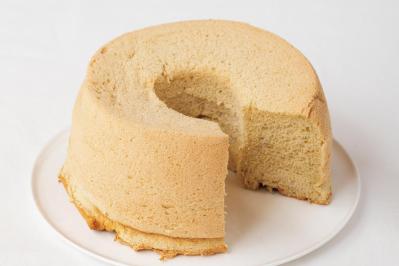 ダイエット中でも食べられる！オイルなし！？なのにふんわり！米粉×豆乳のやさしいシフォンケーキ