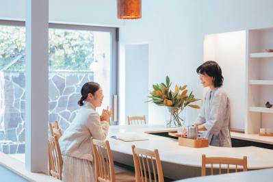 “おいしい”があふれる金沢1泊2日の旅。文筆家【桜井かおりさん】が提案する1日目のモデルコースは？