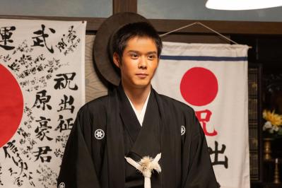 朝ドラ【あんぱん】二人はまるで駆け落ちするかのように汽車に乗り…　無事戦地から帰ってくることを祈るばかり