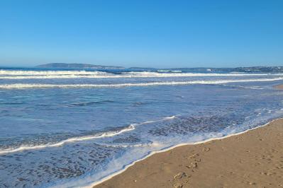 「森のくまさん」防犯ベル炸裂！和平と千明、ついに“あの距離”に変化？【続続・最後から二番目の恋】第5話レビュー（サムネイル画像2）