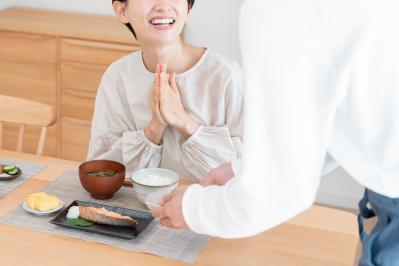 【夫の本音】「家事をするようになって実感したのは…」毎日家事シェアをしている夫婦の現実