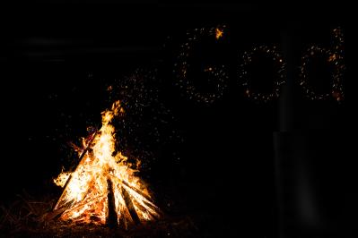 芥川龍之介『アグニの神』あらすじ紹介。まるで現代の異世界転生物語！読む手が止まらない名作スリラー