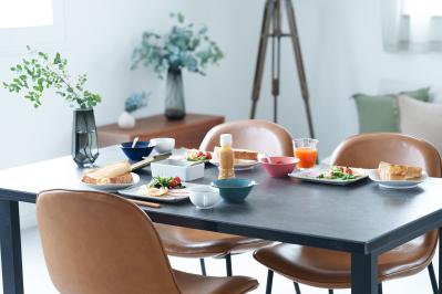 林芙美子の『朝御飯』あらすじ紹介。作者の食文化への独特な愛情と洞察が凝縮されたエッセイ