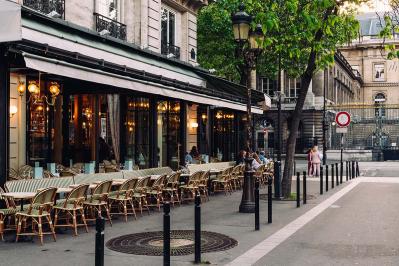 高村光太郎の『珈琲店より』あらすじ紹介。人間の孤独と文化の狭間に迫る！