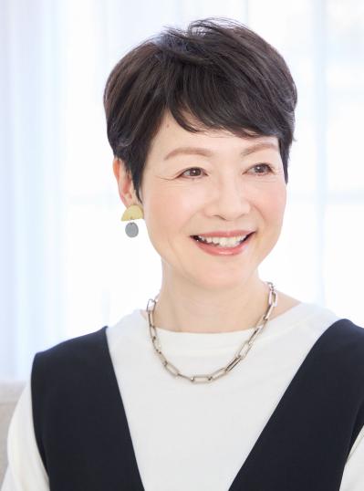 50代・60代読者モデル愛用のプチプラコスメ【4選】2,000円以下なのに「美肌・美白」が叶う！（サムネイル画像5）