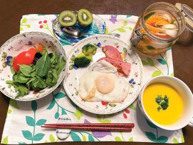 今年80歳【松原智恵子さん】の食卓拝見！  若々しさのために毎食、欠かさずに食べる一品とは？（サムネイル画像3）