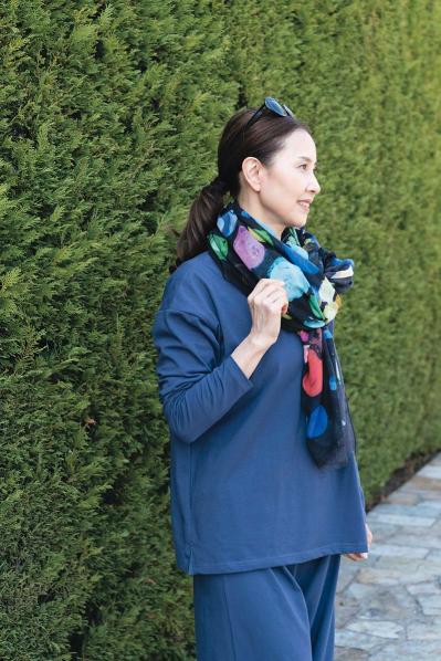 家着→そのまま外出！着心地が最高すぎる…「お出かけOKらくちんルームウェア」（サムネイル画像4）