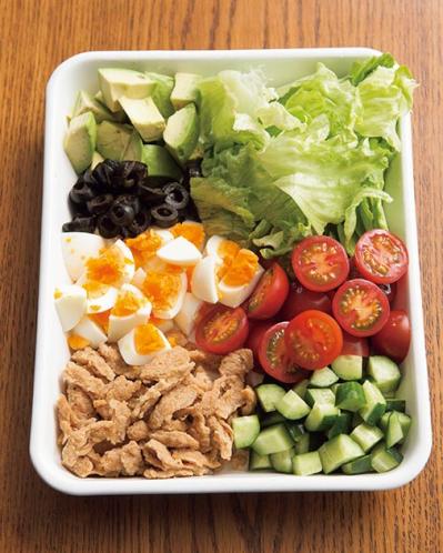 ごちそうサラダとはこのこと！大豆ミートでつくる満足感120%の【コブサラダ】（サムネイル画像4）