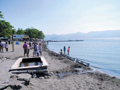 屈斜路湖砂湯（サムネイル画像）