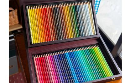 ロングセラーの【水溶性色鉛筆】で楽しむ！大人の塗り絵の世界