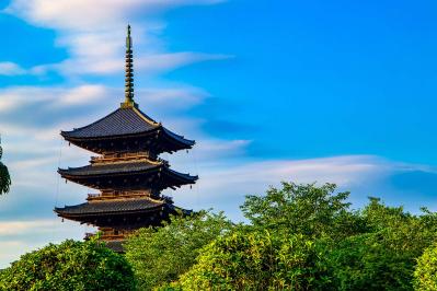 柳宗悦の『京都の朝市』あらすじ紹介。「民芸」という言葉の誕生はここにあり！掘り出し物の宝庫を巡る旅