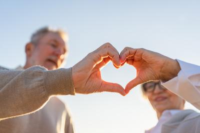 室生犀星の『愛の詩集』あらすじ紹介。―孤独と愛、詩に込められた温かさと苦悩とは？