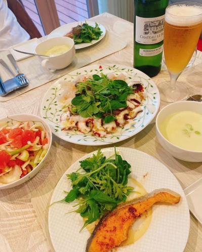 50歳を目前に、社長秘書を辞めて結婚相談所を開設。自身の結婚を機に新しい世界へ 【50代の仕事始め＃5前編】（サムネイル画像4）